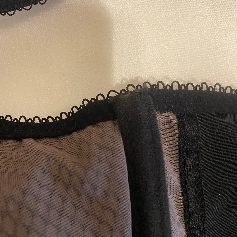 Elomi Charley Bralette Bra - Picture 7 of 8
